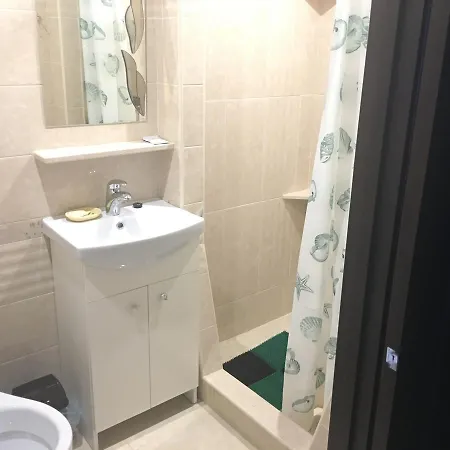 Usadba Chernomorka Hotel *