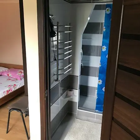 Usadba Chernomorka Hotel *
