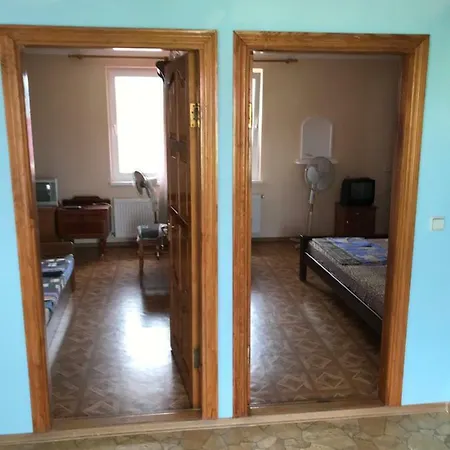 Usadba Chernomorka Hotel